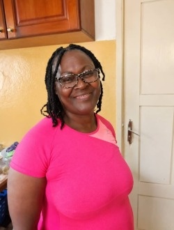 Profil de Florence, une femme célibataire de 45 ans à Yaoundé