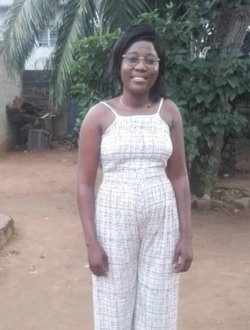 Profil de Félicité Martine, une femme célibataire de 28 ans à Abomey-Calavi
