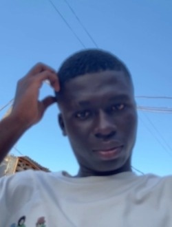 Profil de Red Cht, un homme célibataire de 45 ans à Abobo Doumé