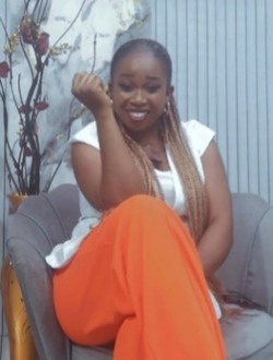 Profil de Ciriane, une femme célibataire de 32 ans à Ababa