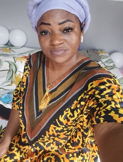 Profil de Laure, une femme célibataire de 30 ans à Yaoundé