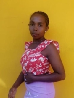Profil de Clo, une femme célibataire de 38 ans à Sambava