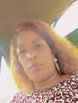 Profil de Destinée, une femme célibataire de 43 ans à Aban