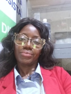 Profil de Nathalie, une femme célibataire de 39 ans à Douala