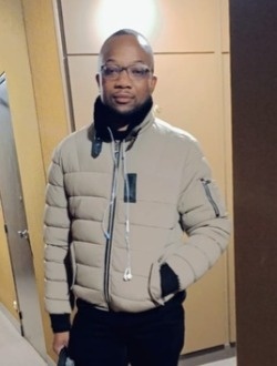 Profil de Cédric, un homme célibataire de 43 ans à Aulnay-sous-Bois