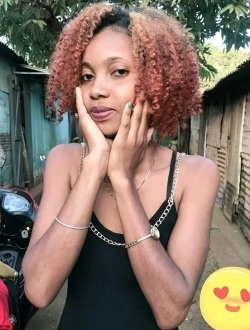 Profil de Larissa, une femme célibataire de 28 ans à Antsiranana