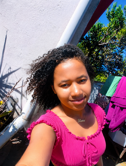 Profil de Jiliana, une femme célibataire de 19 ans à Antsiranana