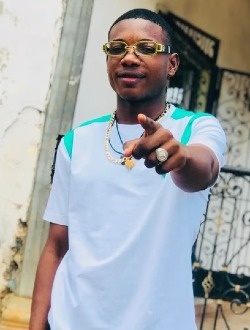 Profil de Alex, un homme célibataire de 18 ans à Yaoundé