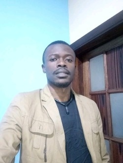 Profil de Alex, un homme célibataire de 32 ans à Kinshasa