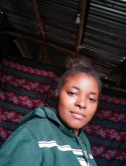 Profil de Fanja, une femme célibataire de 26 ans à Toamasina