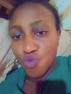 Profil de Soleil, une femme célibataire de 32 ans à Yaoundé