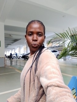 Profil de Terry, une femme célibataire de 32 ans à Sidon