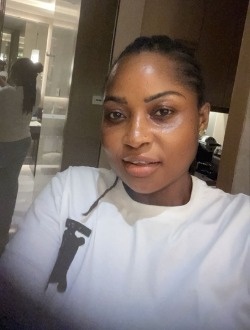 Profil de Yoke, une femme célibataire de 40 ans à Lagos Island