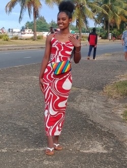 Profil de Odia, une femme célibataire de 24 ans à Aborano