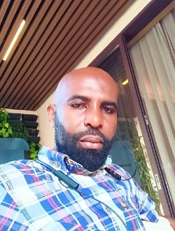 Profil de Erick, un homme célibataire de 39 ans à Kinshasa Nongo