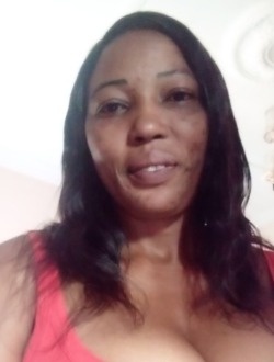 Profil de Ange, une femme célibataire de 46 ans à Yaoundé