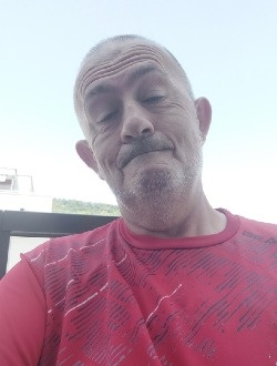 Profil de Fernand, un homme célibataire de 61 ans à Delémont