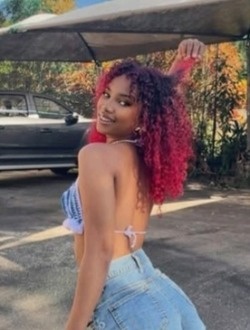 Profil de Mila, une femme célibataire de 26 ans à Antsiranana
