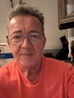Profil de Nak, un homme célibataire de 62 ans à Agen