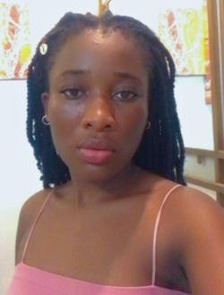 Profil de Lilia, une femme célibataire de 22 ans à Kribi