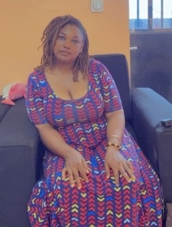 Profil de Laurentine Mauricette, une femme célibataire de 36 ans à Yaoundé