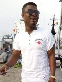 Profil de Fabrice Léandres, un homme célibataire de 35 ans à Douala