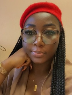 Profil de Karine, une femme célibataire de 33 ans à Yaoundé