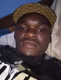 Profil de Steve, un homme célibataire de 26 ans à Douala