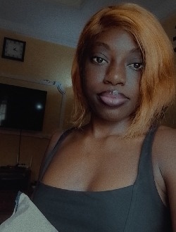 Profil de Quesnay, une femme célibataire de 25 ans à Pointe-Noire