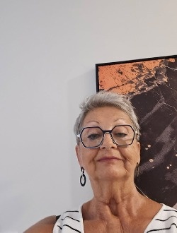 Profil de Denise, une femme célibataire de 72 ans à Québec