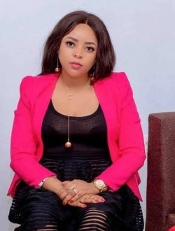 Profil de Cathia, une femme célibataire de 33 ans à Kigali