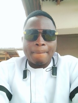 Profil de Innocent, un homme célibataire de 21 ans à Adjahomé
