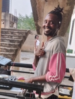 Profil de Theophilus, un homme célibataire de 38 ans à Ababio