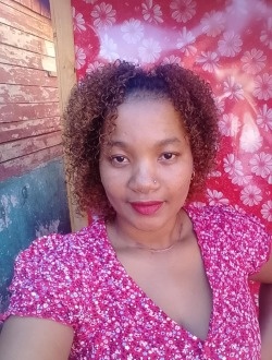 Profil de Tiana, une femme célibataire de 31 ans à Toamasina