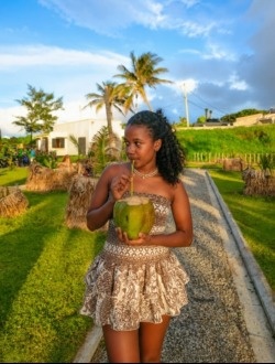 Profil de Tatianah, une femme célibataire de 21 ans à Tananambony