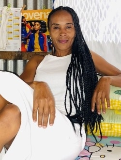 Profil de Jennah, une femme célibataire de 38 ans à Antalaha