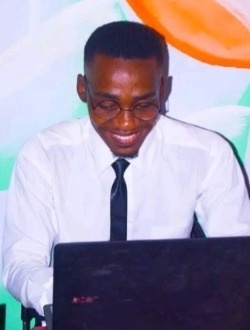 Profil de Franklin, un homme célibataire de 28 ans à Douala