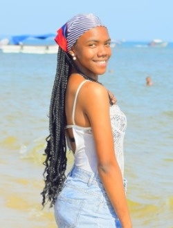 Profil de Sedrasoa, une femme célibataire de 19 ans à Alarobia-Antanamalaza