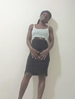 Profil de Myree, une femme célibataire de 40 ans à Abi