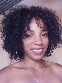 Profil de .madeline, une femme célibataire de 33 ans à Manasira