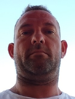 Profil de Bil, un homme célibataire de 42 ans à Carpentras