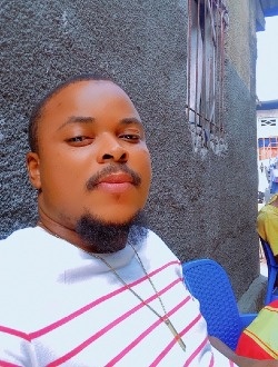 Profil de Yann, un homme célibataire de 29 ans à Kinshasa