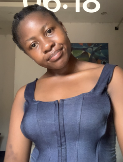 Profil de Ange, une femme célibataire de 18 ans à Douala