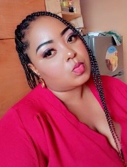Profil de Vicky, une femme célibataire de 38 ans à Yaoundé
