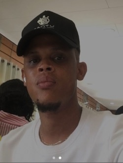 Profil de Ethan, un homme célibataire de 30 ans à Abaga