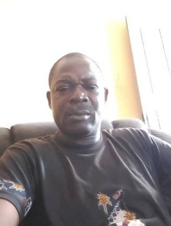 Profil de Gustave, un homme célibataire de 50 ans à Kanadou