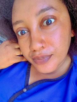 Profil de Aïssatou, une femme célibataire de 30 ans à Conakry
