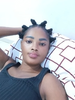 Profil de Alice, une femme célibataire de 31 ans à Douala