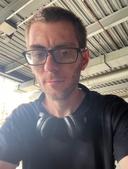 Profil de Donald, un homme célibataire de 30 ans à Pittsburgh