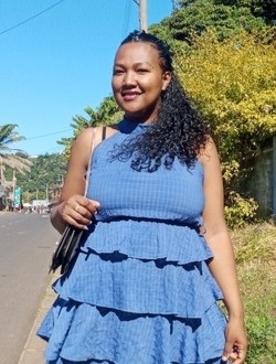 Profil de Elisa, une femme célibataire de 33 ans à Toamasina